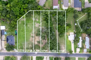 1700 Cottonwood St, Bryan, TX 77803 - Photo 1