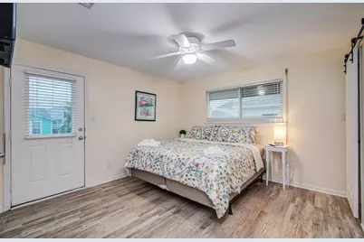 16713 Kingston Way, Jamaica Beach, TX 77554 - Photo 22