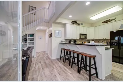 16713 Kingston Way, Jamaica Beach, TX 77554 - Photo 8