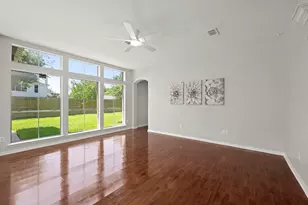 11911 N Brenton Knoll Ct, Tomball, TX 77375 - Photo 10
