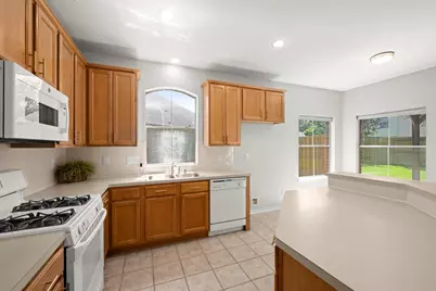 11911 N Brenton Knoll Court, Tomball, TX 77375 - Photo 12