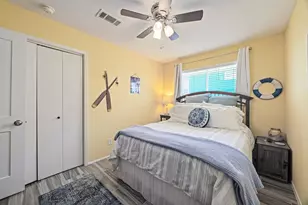 22028 Deaf P Smith Dr, Galveston, TX 77554 - Photo 32