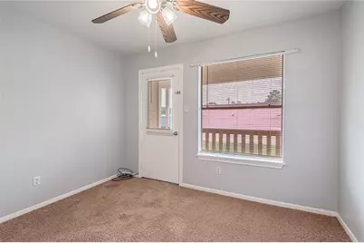 111B Normal Park Drive #B, Huntsville, TX 77320 - Photo 22