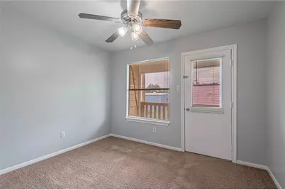 111B Normal Park Drive #B, Huntsville, TX 77320 - Photo 18