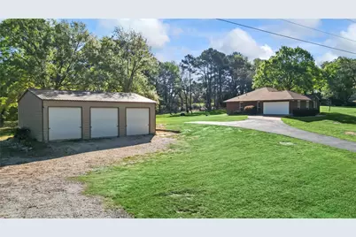 13 Westwood Drive, Huntsville, TX 77320 - Photo 36