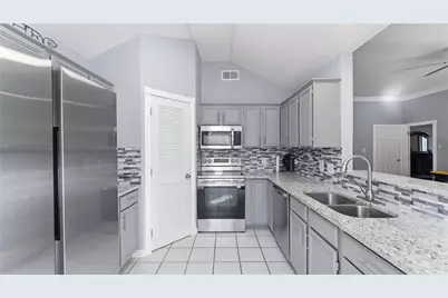 13 Westwood Drive, Huntsville, TX 77320 - Photo 14