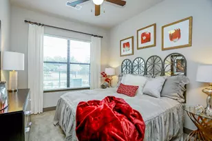 2033 S Gessner Rd, Houston, TX 77063 - Photo 22