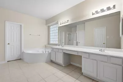 11703 Hillsgate Court, Tomball, TX 77377 - Photo 18