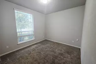20178 Swinley Forest Dr, Cleveland, TX 77327 - Photo 16