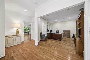231 Sugar Berry Cir, Houston, TX 77024 - Photo 20
