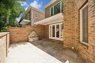 231 Sugar Berry Cir, Houston, TX 77024 - Photo 32