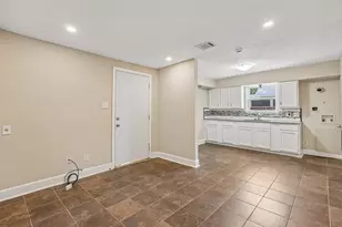 4516 Dewberry St, Houston, TX 77021 - Photo 12