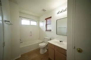 9519 Deep Valley Dr, Houston, TX 77044 - Photo 12