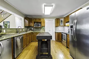 416 Island Dr, Livingston, TX 77351 - Photo 18