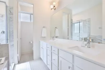 4811 Martin Oaks Lane, Houston, TX 77018 - Photo 16