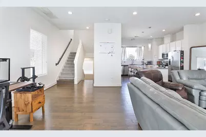 4811 Martin Oaks Lane, Houston, TX 77018 - Photo 10