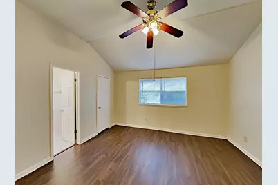 6903 Eagle Ridge Drive, Katy, TX 77449 - Photo 12