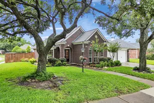3827 Shadow Cove Dr, Houston, TX 77082 - Photo 10