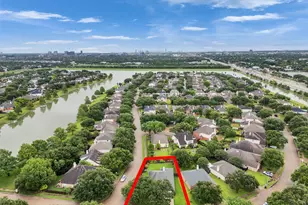 3827 Shadow Cove Dr, Houston, TX 77082 - Photo 12