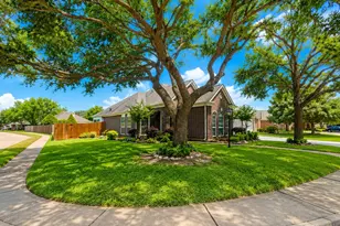 3827 Shadow Cove Dr, Houston, TX 77082 - Photo 2