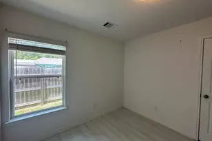 28617 Rantoul Ct, Huntsville, TX 77320 - Photo 16
