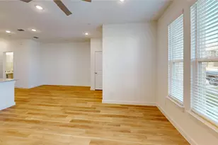 2938 ELLE DR, Grand Prairie, TX 75052 - Photo 36