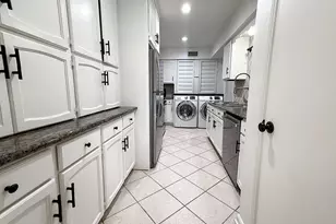 353 N Post Oak Ln, Houston, TX 77024 - Photo 6