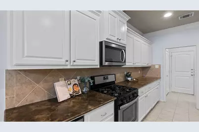 8413 Alison Avenue, College Station, TX 77845 - Photo 16