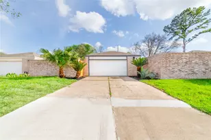 16127 Ridgegreen Dr, Houston, TX 77082 - Photo 1
