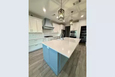 2295 Diamond D Drive, Beaumont, TX 77713 - Photo 8