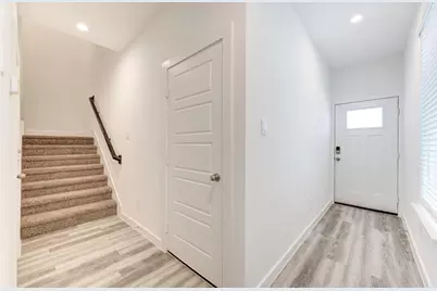 12323 Brandenburg Gate Drive, Houston, TX 77047 - Photo 2