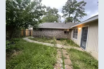 11042 Lafferty Oaks Street, Houston, TX 77013 - Photo 8