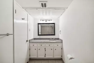 3922 W Alabama Street #1, Houston, TX 77027 - Photo 12