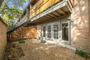 3922 W Alabama St, Houston, TX 77027 - Photo 2