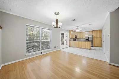 71 Timberspire Lane, The Woodlands, TX 77380 - Photo 10