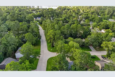 71 Timberspire Lane, The Woodlands, TX 77380 - Photo 46