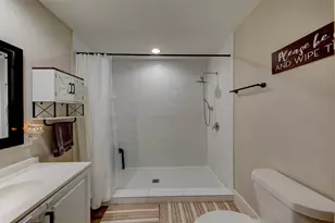 414 E Adoue St, Baytown, TX 77520 - Photo 18