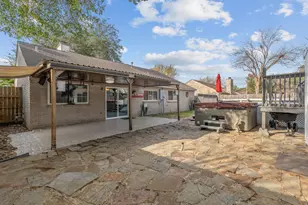 9630 Cannock Chase Dr, Houston, TX 77065 - Photo 36