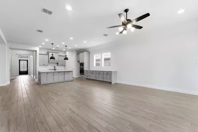12318 Palmetto Drive, Mont Belvieu, TX 77523 - Photo 14