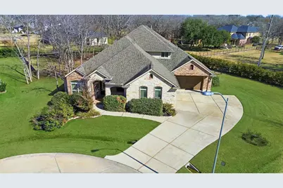 32802 Wesleyan Court, Fulshear, TX 77441 - Photo 2