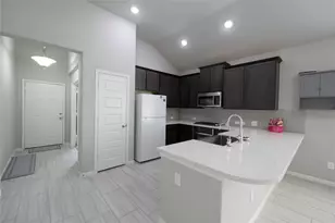 24238 Golden Fallow Dr, Katy, TX 77493 - Photo 6