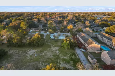 2027 Scott Street, La Marque, TX 77568 - Photo 22