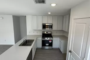 13518 Bay Springs Dr, Conroe, TX 77303 - Photo 6