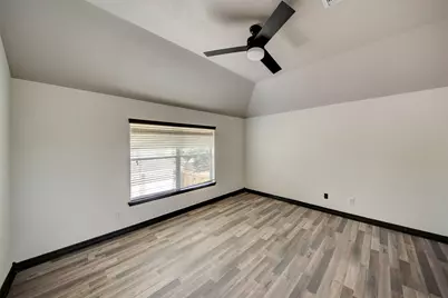 3430 Queensburg Lane, Friendswood, TX 77546 - Photo 40
