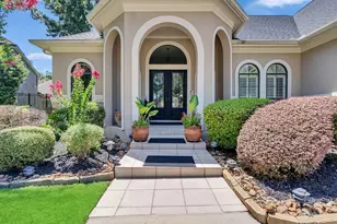 5311 Mindy Park Ct, Houston, TX 77069 - Photo 2