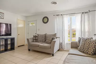 6515 Flamingo Drive, Houston, TX 77087 - Photo 2