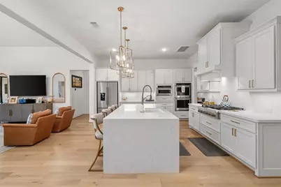 60 Venetia Grove Drive, Tomball, TX 77375 - Photo 18