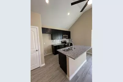 16682 E Forrestal, Montgomery, TX 77316 - Photo 8