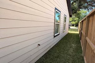 5842 Southford St, Houston, TX 77033 - Photo 40