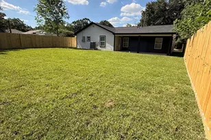 5842 Southford St, Houston, TX 77033 - Photo 38